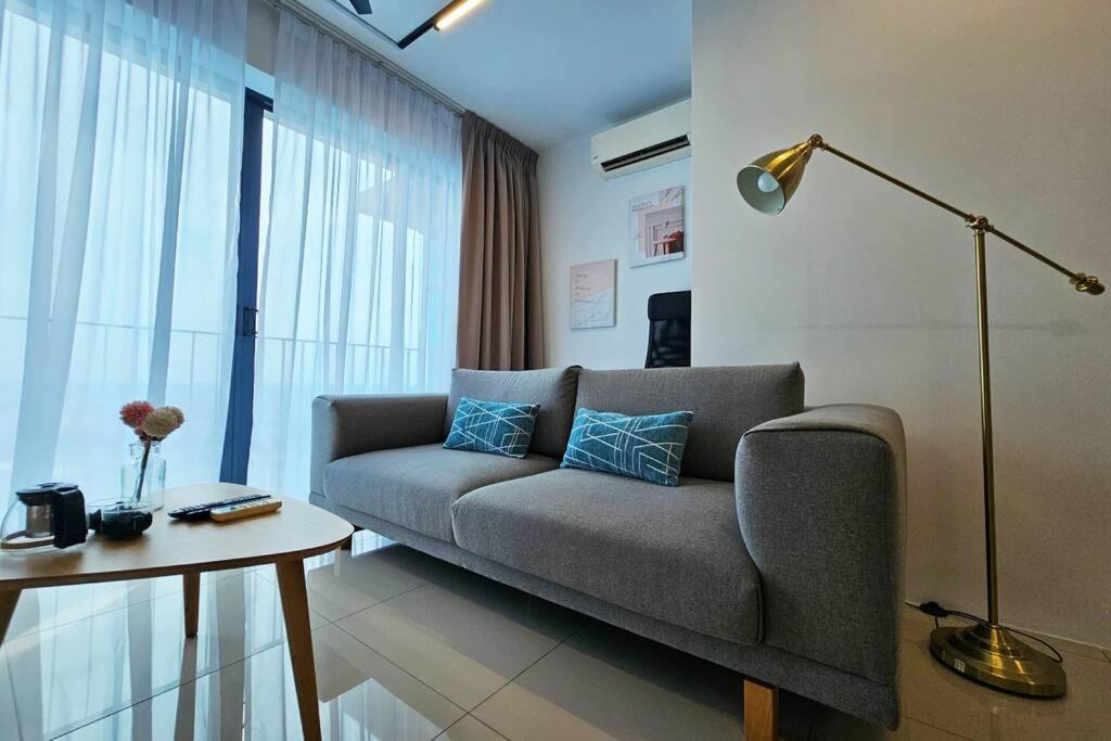 Trefoil Setia City 2Br Shah Alam Extérieur photo